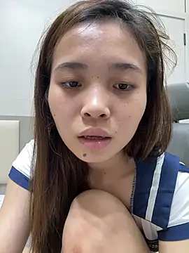 XXX chat uživo modela Mimiluv1234