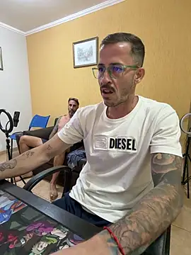 Živý XXX chat MeladoDiMel