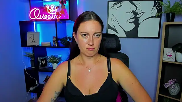 צ'אט XXX בשידור חי של FUN_AMI