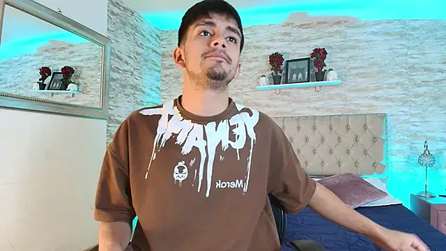 دردشة Axel_Draven الجنسية المباشرة