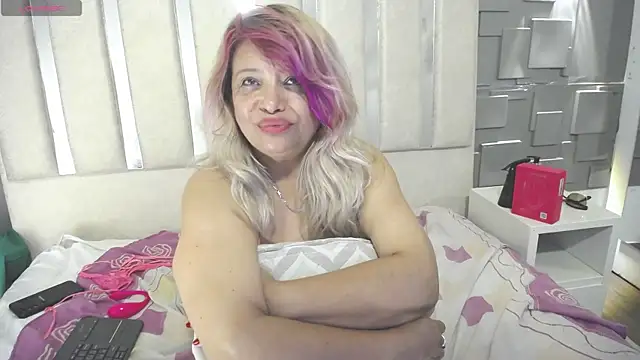 Natasha_699 Adlı Modelin Canlı XXX Sohbeti