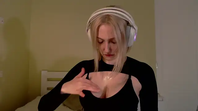 PuffyTail Live XXX-Chat