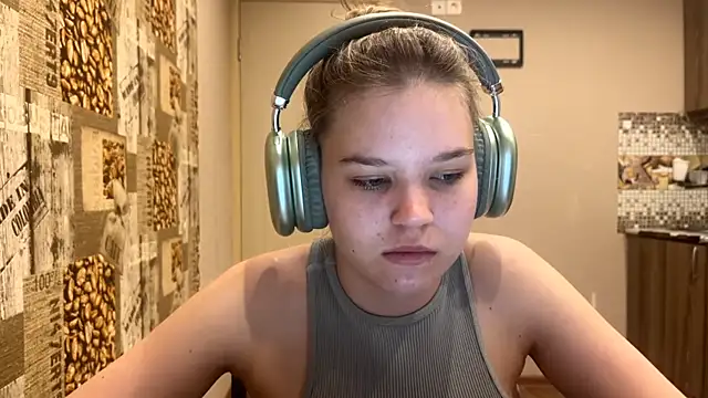 HellyRay live XXX chat