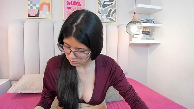 amber_hill__'s Live XXX Chat