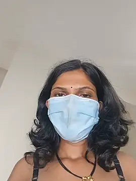 Shivani2002 Live XXX-chat