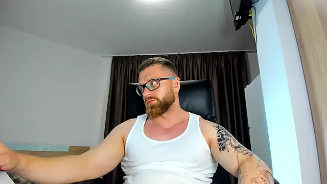 Findom_guy 라이브 XXX 채팅