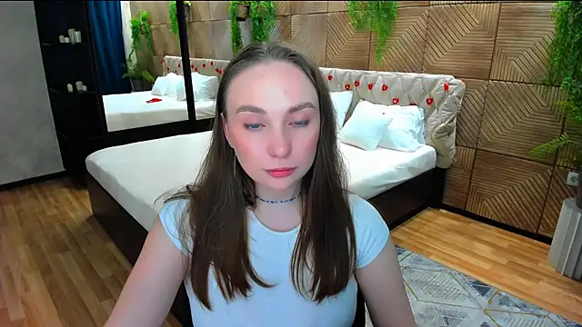 TrueReincarnation's Live XXX Chat