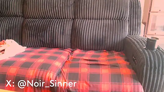 sinnernoir লাইভ XXX চ্যাট