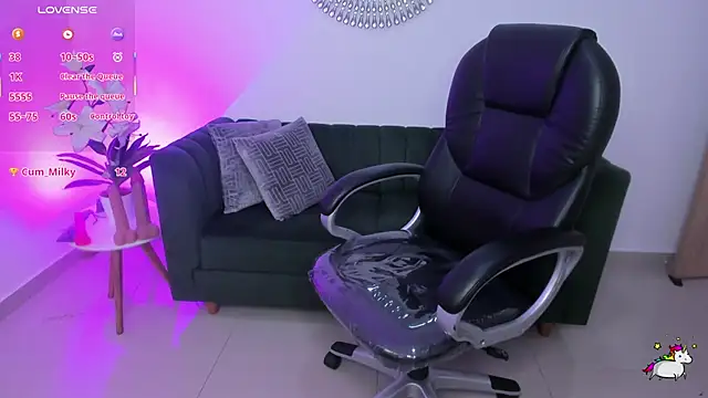 XXX chat uživo modela Raven-reyess