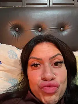 belababyy Adlı Modelin Canlı XXX Sohbeti