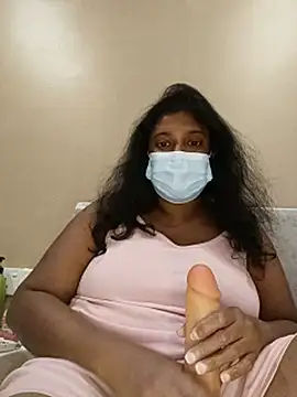Xbees_CT Live XXX-Chat