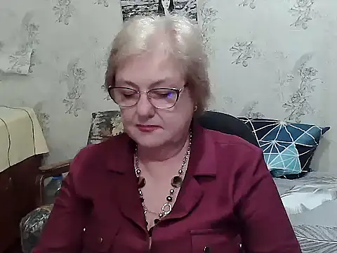 Chat +18 de Renata62011 ao vivo
