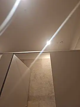 Chat XXX ao vivo de Hot-Muci
