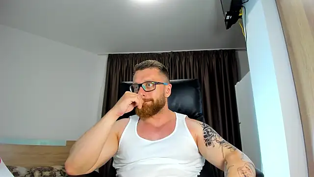 Živý XXX chat Findom_guy