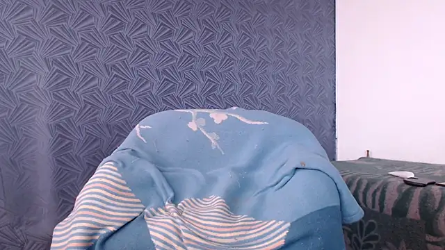 XXX chat uživo modela Freyja_eter