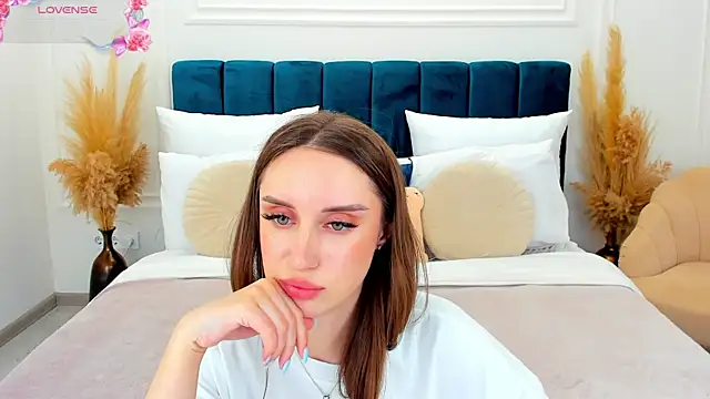 XXX chat uživo modela ToriSonn