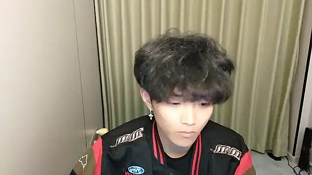 wssoo11 Live XXX-chat