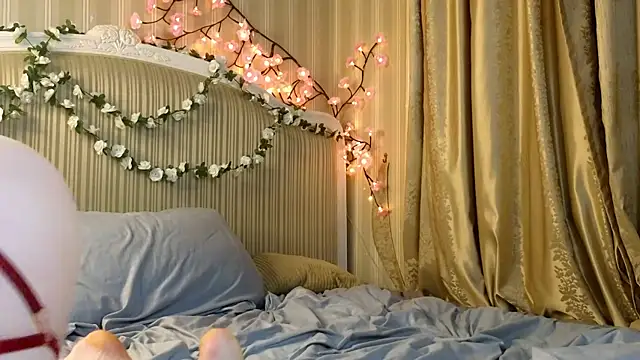 Juuulia_n Live XXX chat
