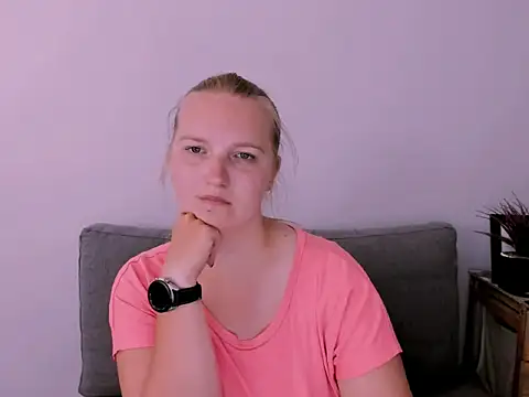 RoseTeacherX Chat XXX in diretta