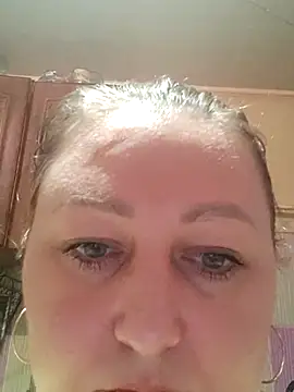 Rini333 Chat XXX in diretta