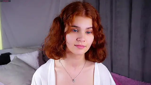 XXX chat uživo modela YettaCalabria