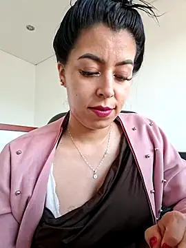 Luianna Obrolan Langsung XXX