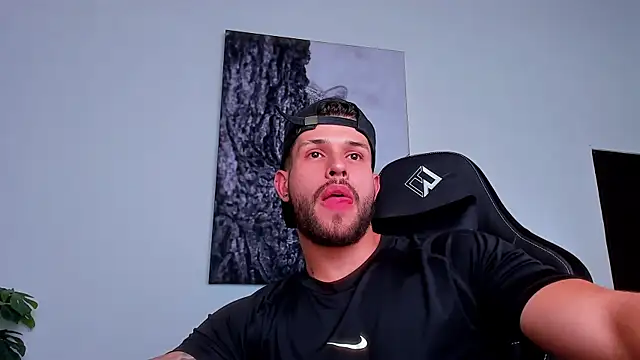 Santos_ramirez1 élő XXX-chatje