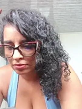 Alizon_1 Live XXX-chat