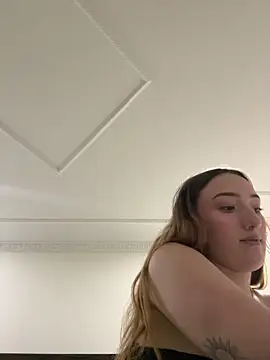 Czat XXX na żywo – Valery_Salmons