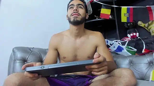 Czat XXX na żywo – Markos_Miles