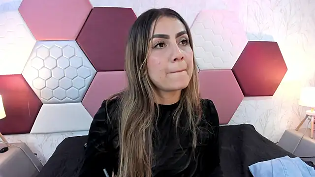XXX chat uživo modela AriaRous