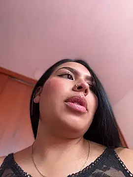 Iam-sophia27's Live XXX Chat