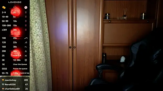 XXX chat uživo modela _Shadow_devil__