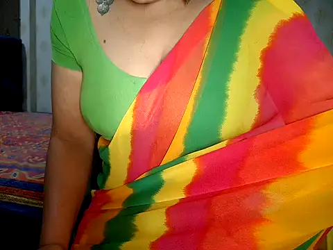 _RONITA_ Adlı Modelin Canlı XXX Sohbeti