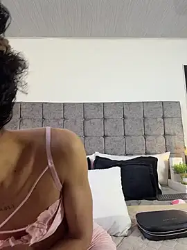 LiaDuquette's Live XXX Chat