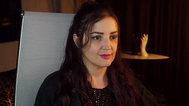 Chat +18 de AureliaVane ao vivo