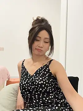 XXX chat uživo modela huihui_520