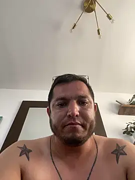 HOTB0Y18's Live XXX Chat
