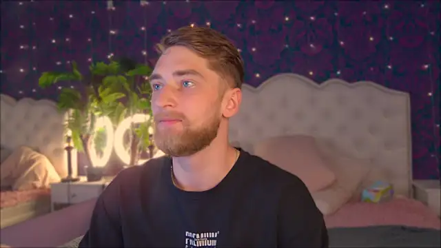 XXX chat uživo modela Dexter_Raze