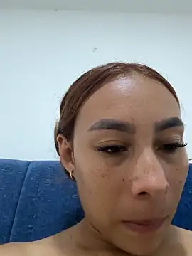 XXX chat uživo modela Little-Engel