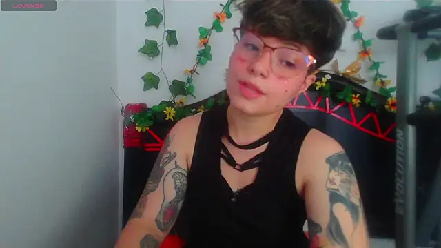 XXX chat uživo modela Mitsuha_gate