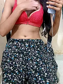 XXX chat uživo modela Asha_devi90