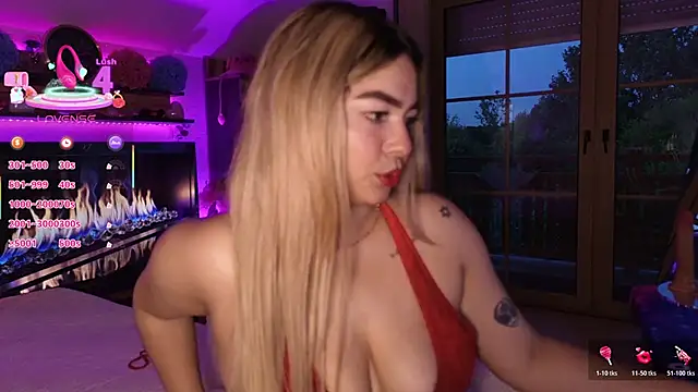 XXX chat uživo modela OriannaFox