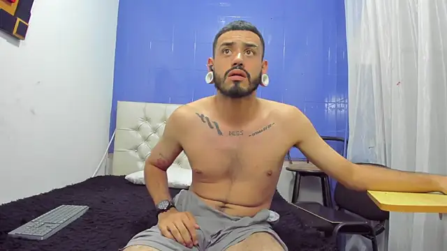 Chat +18 de BrunoCarzon ao vivo