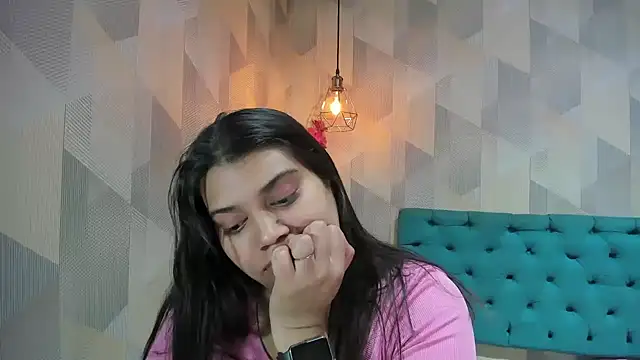 LindaBreeS' Live XXX Chat