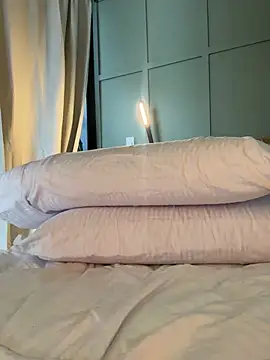 XXX chat uživo modela curchez_