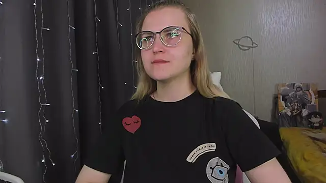 XXX chat uživo modela MissBrightShine
