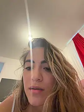 IsabellaaJoness' Live XXX Chat