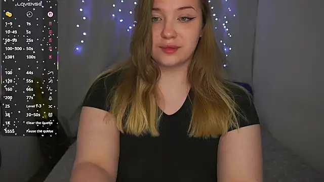 XXX chat uživo modela CuteSharloti