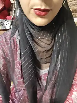Chat +18 de Indian-Aleena ao vivo